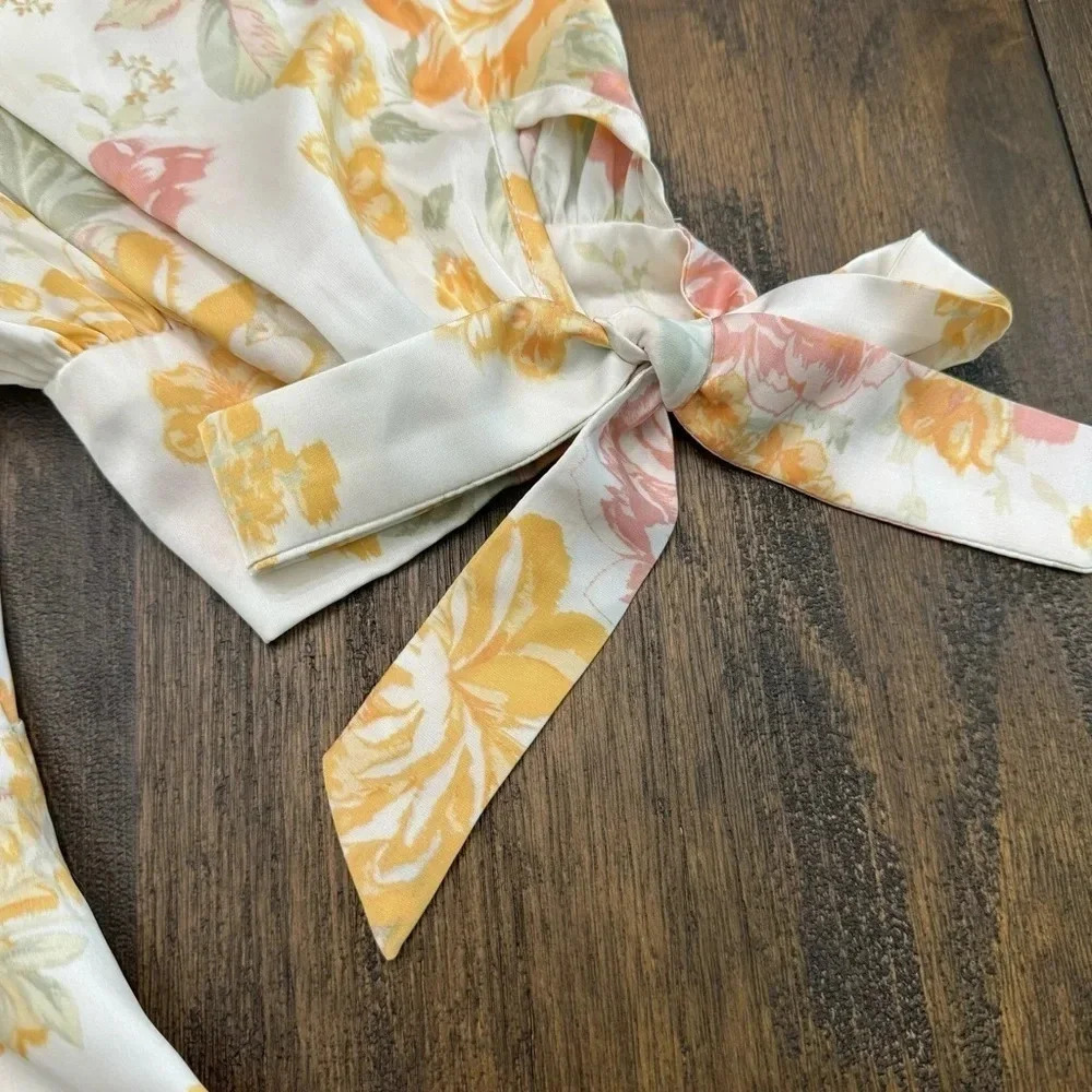 WAYF peasant floral Terry Top in yellow mini roses. Medium. - Picture 9 of 11